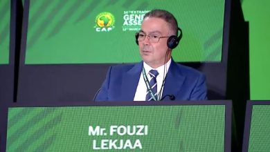 Dringend .. Fawzi Qaja, eerste plaatsvervanger van de president van de Confederation of African Football (CAF)