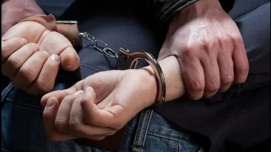 Tanger .. Beveiliging stopt een van de mensen die betrokken zijn bij de vlucht van een gouden winkel
