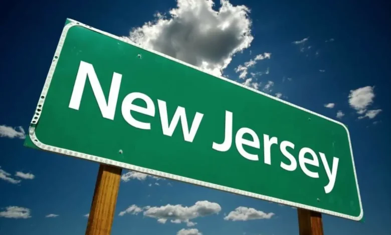 Amerika .. Marokko werd gedood en zijn vrouw en zijn kinderen raakten gewond na een thuisbrand in New Jersey