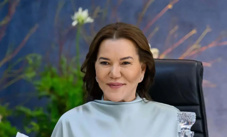Baku .. Prinses Lalla Hasnaa bezoekt het educatieve establishment "The Education Council 132-134"