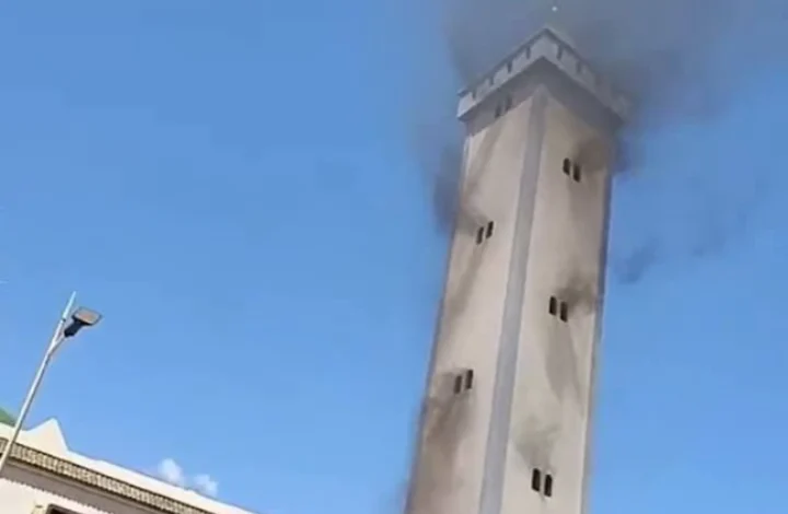 Een brand in de Hamza -moskee in Berkane zonder verliezen te registreren