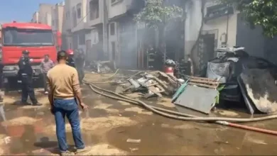 حريق ضخم يهز منطقة لافيراي بفاس واستنفار كبير للسلطات