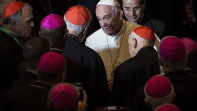 Après le deuil, les cardinaux du monde au Vatican pour élire un nouveau pape